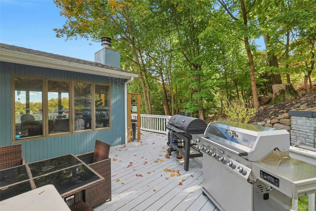 1150 Route 9W, Nyack, NY 10960 - Photo 37 of 48