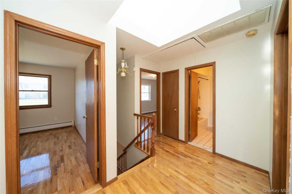 62 Walter Drive, Stony Point, NY 10980 - Photo 8 of 28