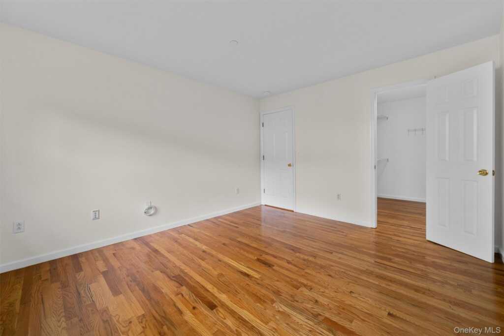 10-12 Chestnut Street, Unit #B303, Suffern, NY 10901 - Photo 20 of 36