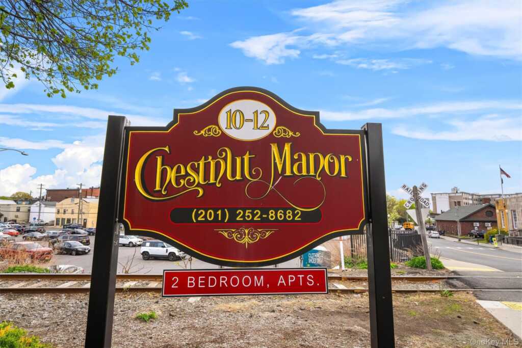 10-12 Chestnut Street, Unit #B303, Suffern, NY 10901 - Photo 34 of 36