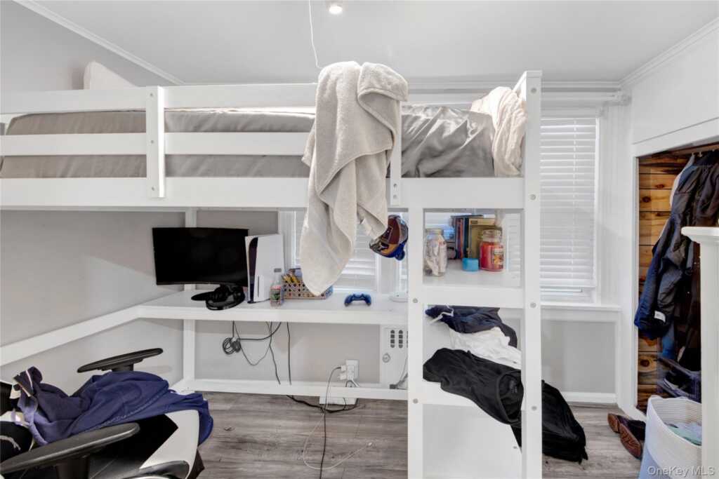 72 Park Avenue, White Plains, NY 10603 - Photo 16 of 33