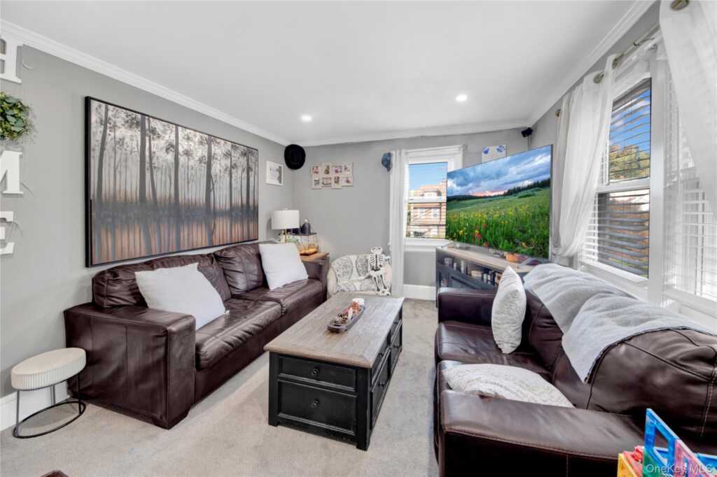 72 Park Avenue, White Plains, NY 10603 - Photo 25 of 33