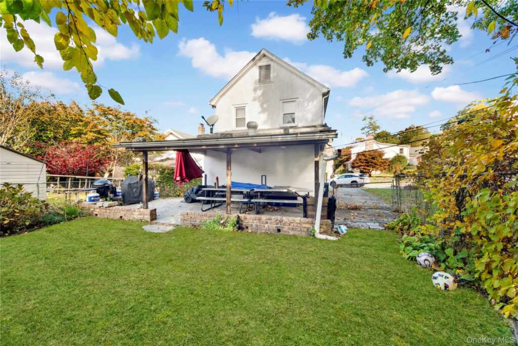 72 Park Avenue, White Plains, NY 10603 - Photo 4 of 33