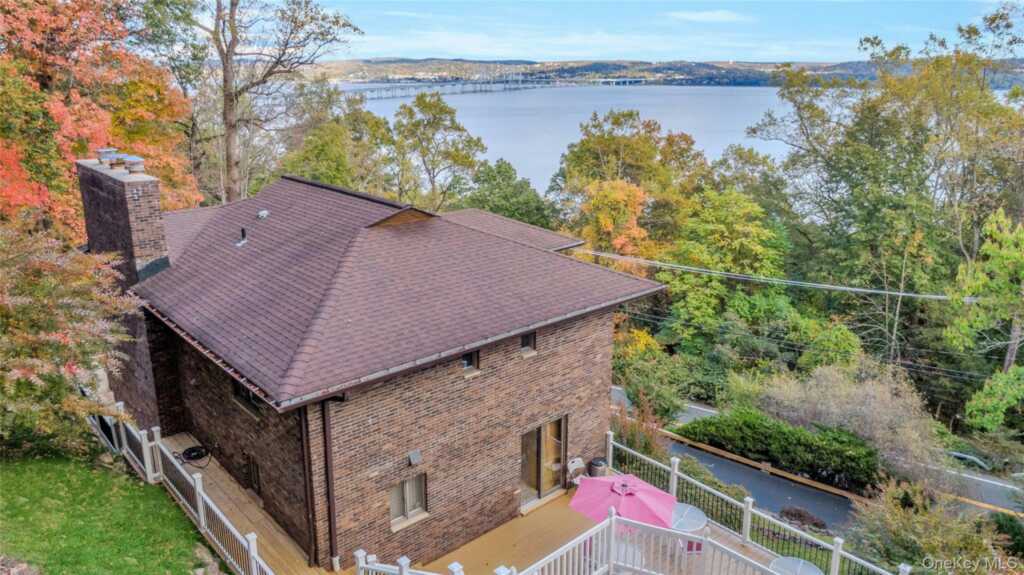 908 Route 9W, Nyack, NY 10960 - Photo 3 of 42