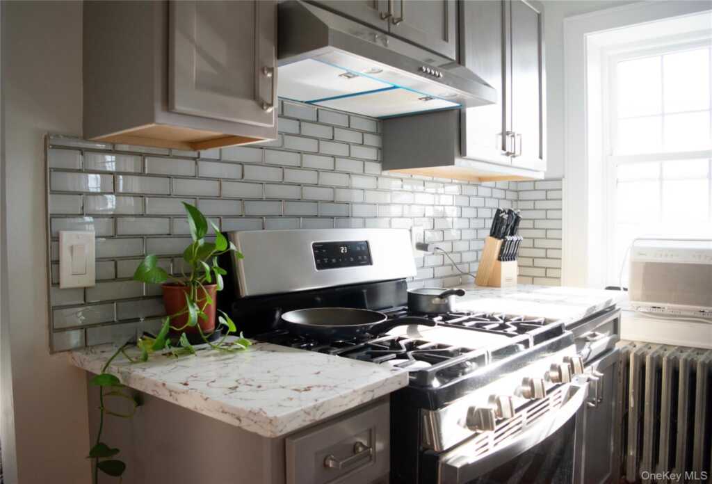 1 Haven Court, Unit #N3A, Nyack, NY 10960 - Photo 3 of 9