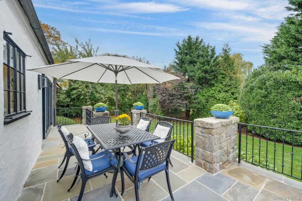 752 Forest Avenue, Rye, NY 10580 - Photo 42 of 50