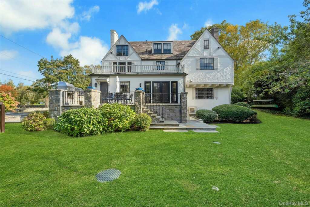 752 Forest Avenue, Rye, NY 10580 - Photo 46 of 50