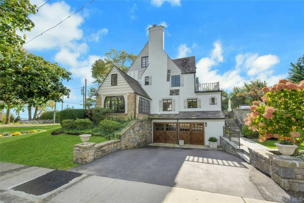 752 Forest Avenue, Rye, NY 10580 - Photo 47 of 50