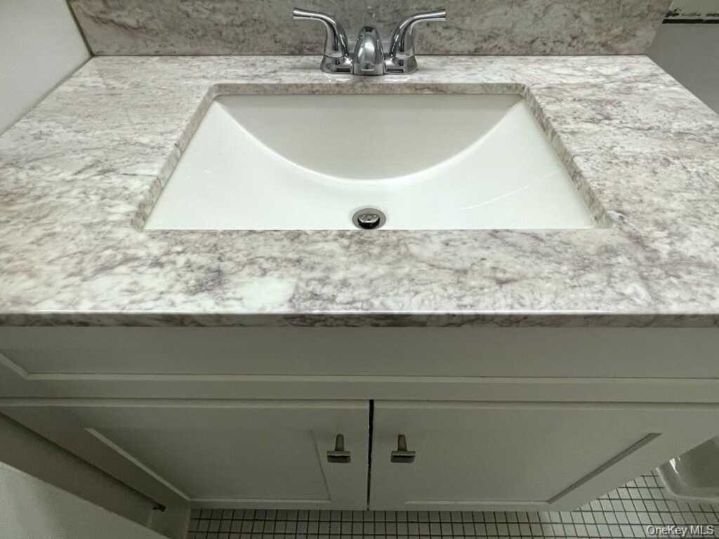 25 Rockledge Avenue, Unit #301, White Plains, NY 10601 - Photo 12 of 21