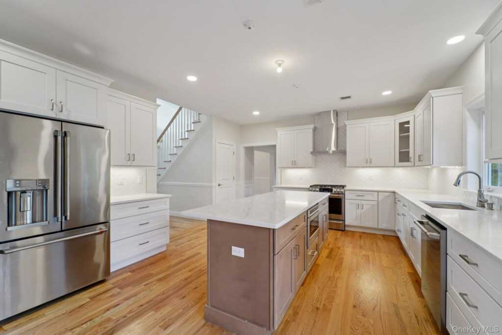 255 Congers Road, New City, NY 10956 - Photo 10 of 50