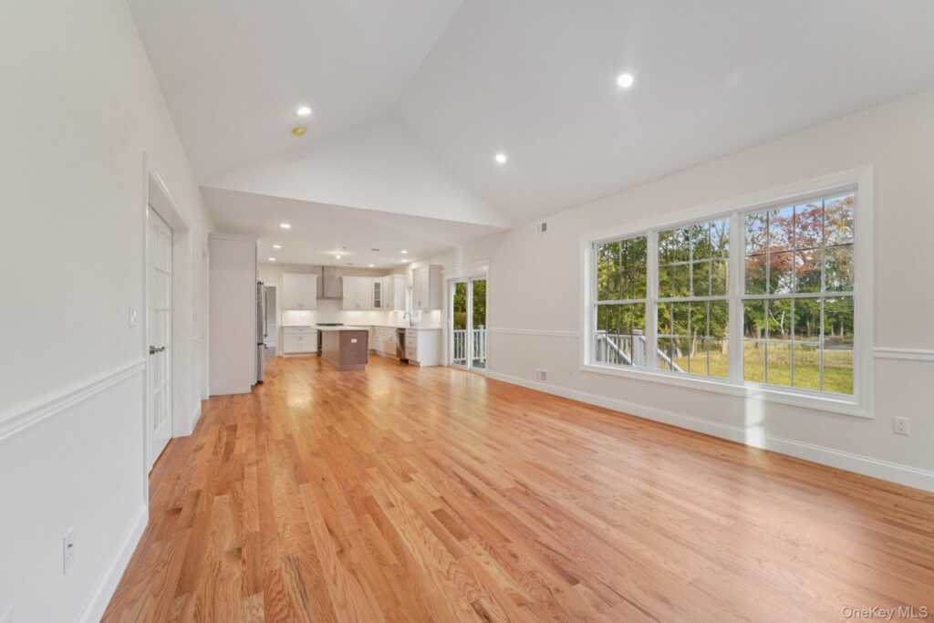 255 Congers Road, New City, NY 10956 - Photo 15 of 50