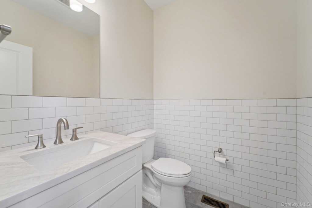 255 Congers Road, New City, NY 10956 - Photo 20 of 50