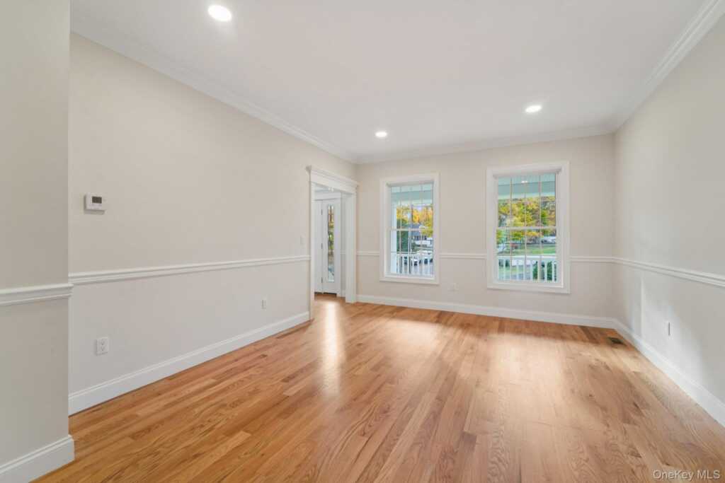 255 Congers Road, New City, NY 10956 - Photo 6 of 50