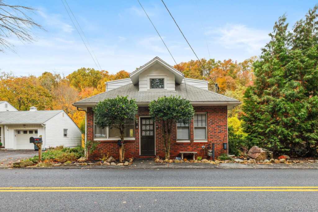 210 Ferdon Avenue, Piermont, NY 10968 - Photo 2 of 38