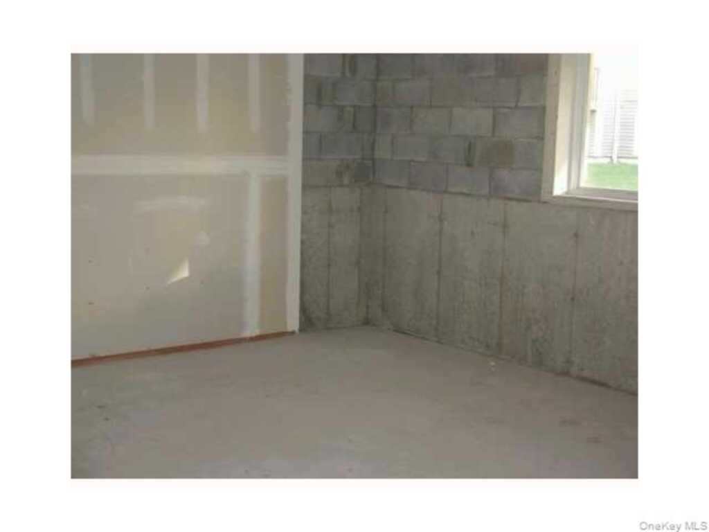 25 College Avenue, Unit #607, Nanuet, NY 10954 - Photo 21 of 28