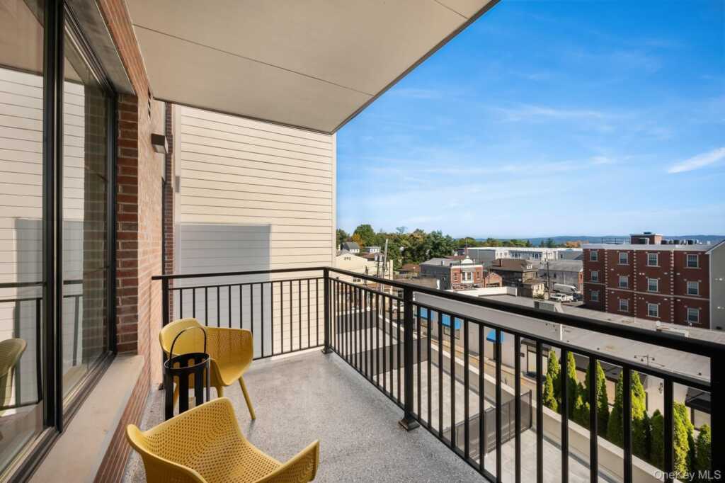 7 Highland Avenue, Unit #203, Nyack, NY 10960 - Photo 10 of 20