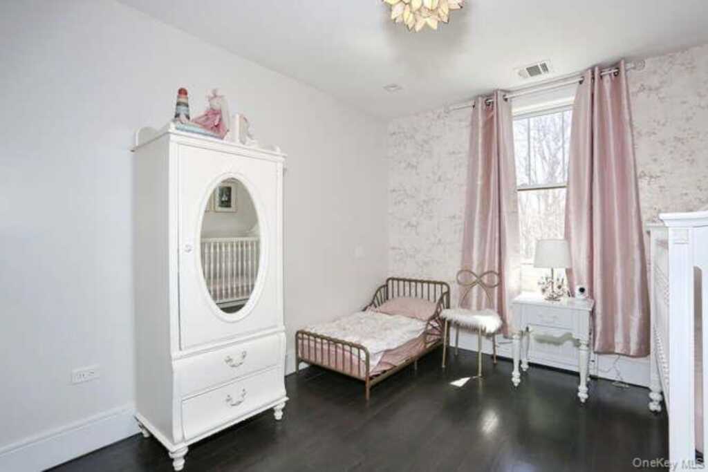 247 Cherry Lane, Unit #114, Suffern, NY 10901 - Photo 17 of 28