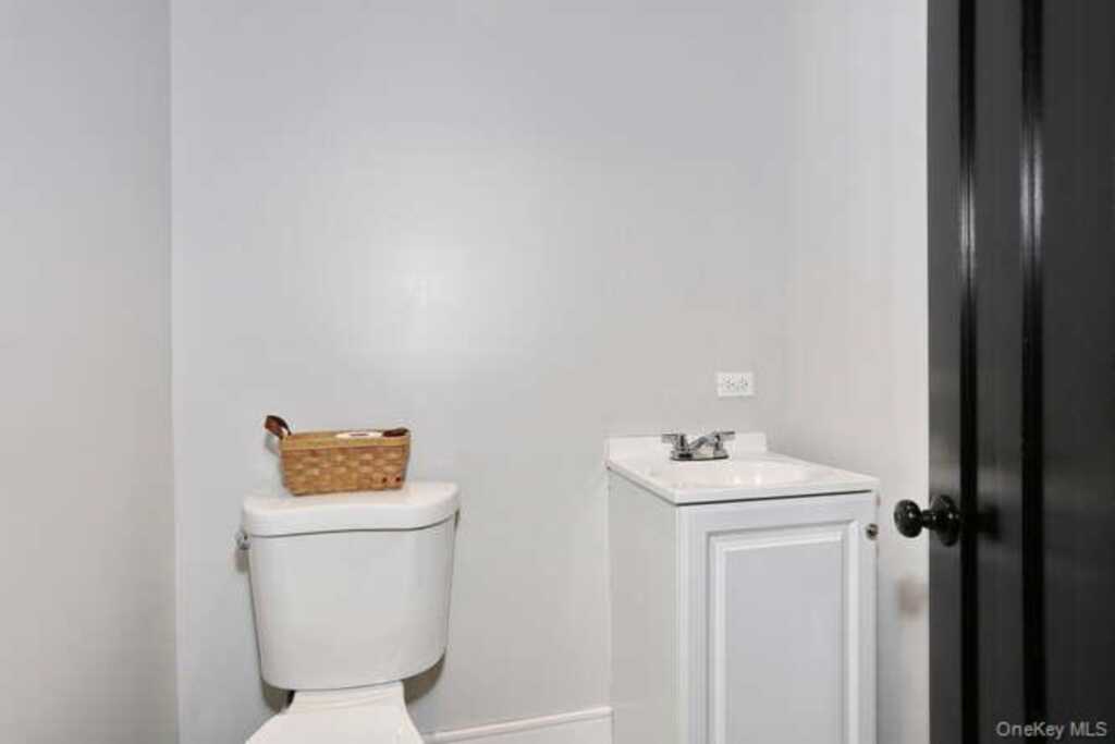 247 Cherry Lane, Unit #114, Suffern, NY 10901 - Photo 20 of 28