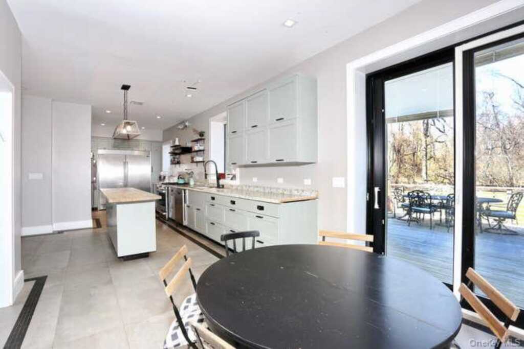 247 Cherry Lane, Unit #114, Suffern, NY 10901 - Photo 7 of 28