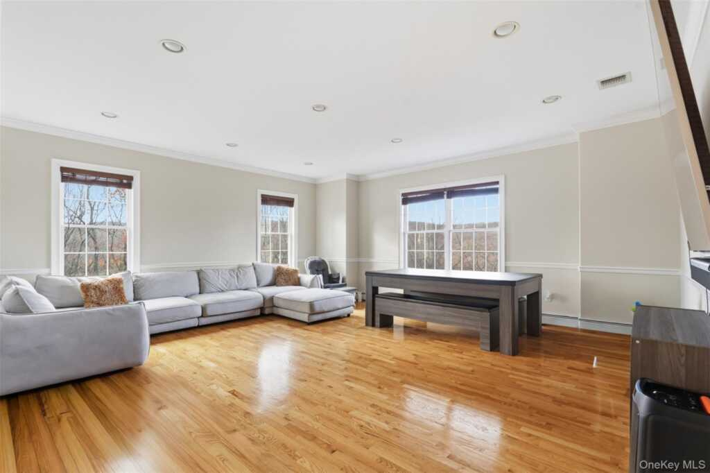 54 Pyngyp Road, Stony Point, NY 10980 - Photo 20 of 28