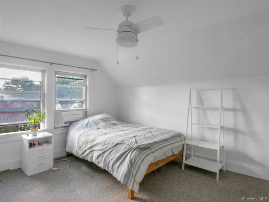 46 Meadow Lane, New Rochelle, NY 10805 - Photo 25 of 42