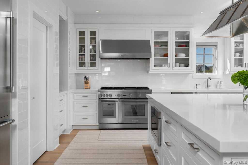 1 Primrose Lane, Rye, NY 10573 - Photo 14 of 43