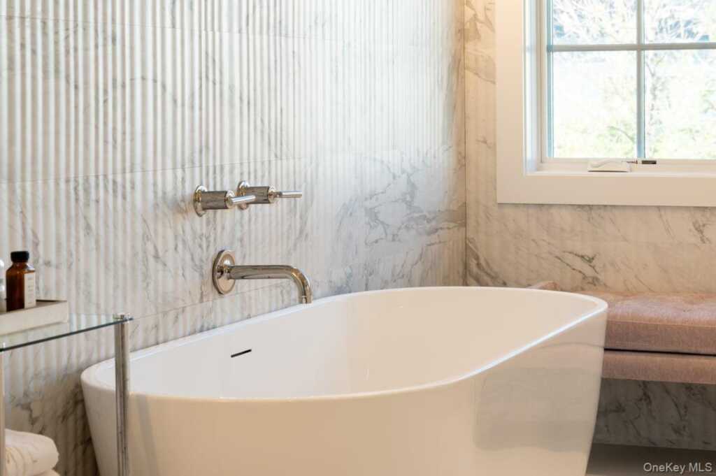 1 Primrose Lane, Rye, NY 10573 - Photo 30 of 43