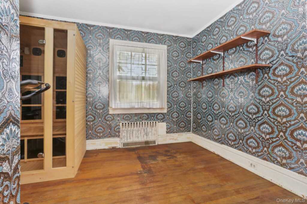 24 Muir Place, New Rochelle, NY 10801 - Photo 20 of 34