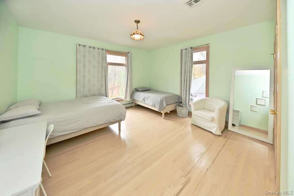 27 Sky Meadow Road, Suffern, NY 10901 - Photo 31 of 36