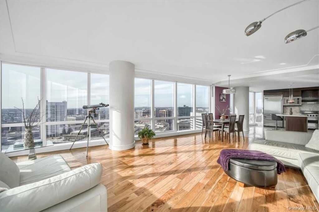 1 Renaissance Square, Unit #20C, White Plains, NY 10601 - Photo 4 of 12