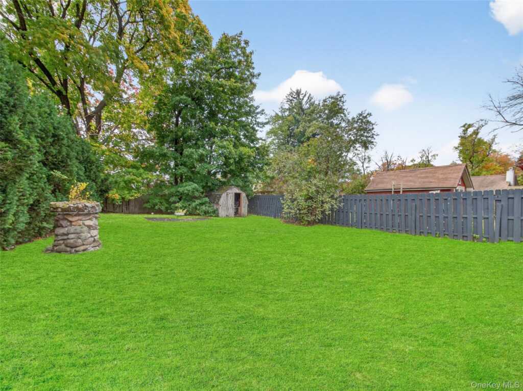 17 Maple Avenue, Suffern, NY 10901 - Photo 19 of 30