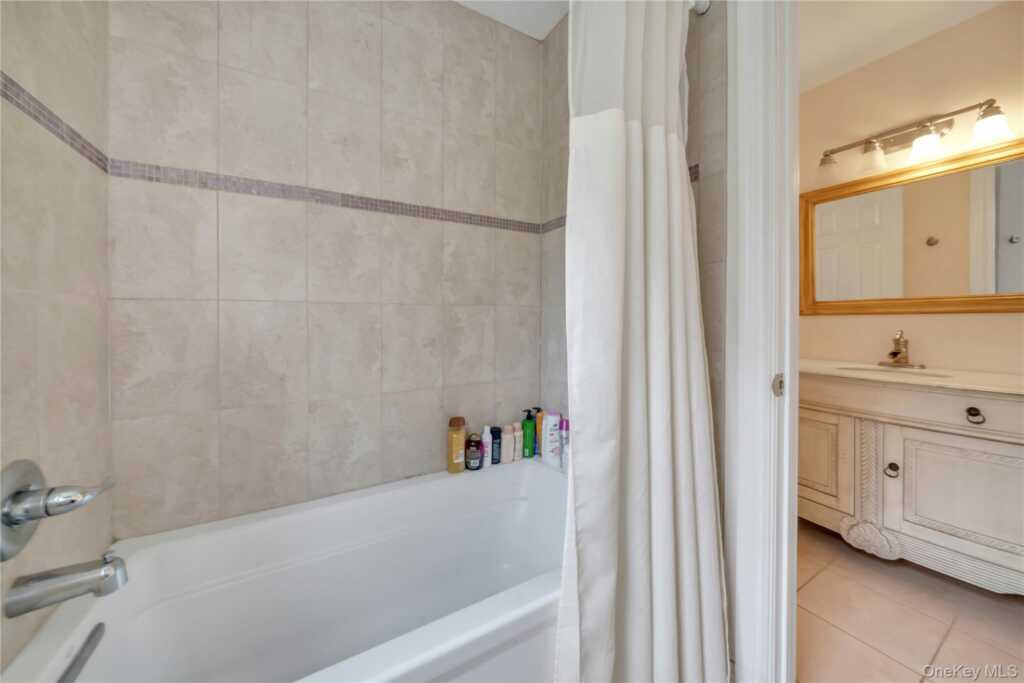 11 Fant Farm Lane, Suffern, NY 10901 - Photo 26 of 37