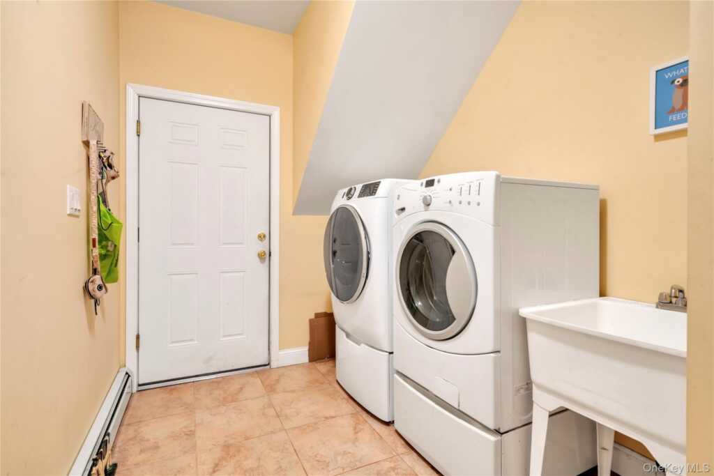 11 Fant Farm Lane, Suffern, NY 10901 - Photo 30 of 37