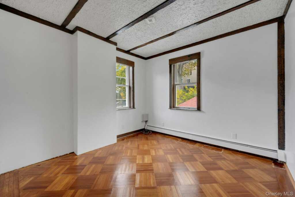 193 Harmon Avenue, New Rochelle, NY 10801 - Photo 17 of 37