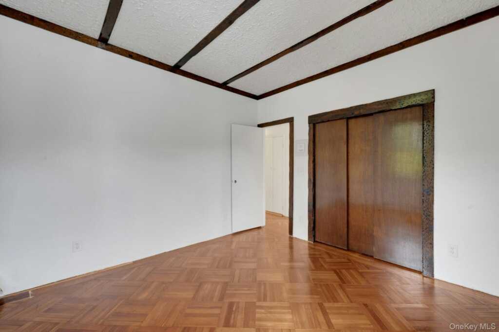 193 Harmon Avenue, New Rochelle, NY 10801 - Photo 18 of 37