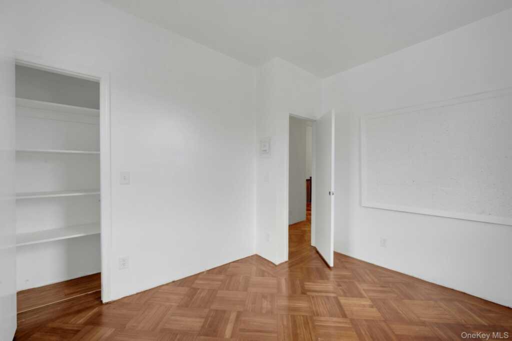 193 Harmon Avenue, New Rochelle, NY 10801 - Photo 20 of 37