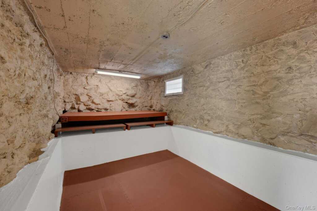 193 Harmon Avenue, New Rochelle, NY 10801 - Photo 30 of 37