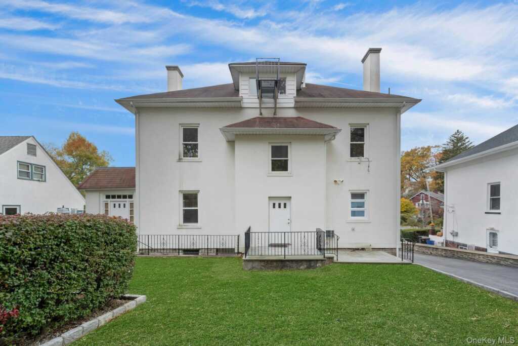 193 Harmon Avenue, New Rochelle, NY 10801 - Photo 31 of 37