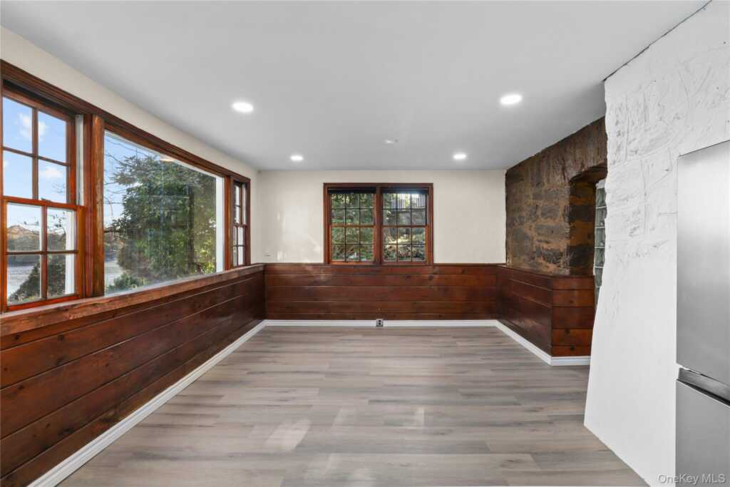 63 Seaview Avenue, New Rochelle, NY 10801 - Photo 9 of 22