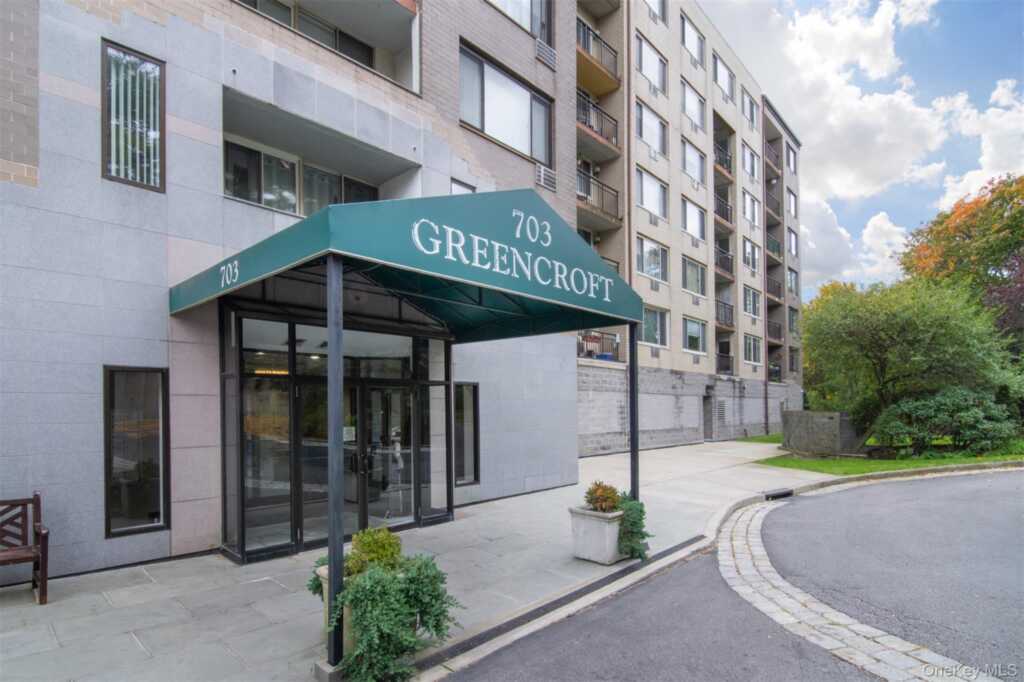 703 Pelham Road, Unit #407, New Rochelle, NY 10805