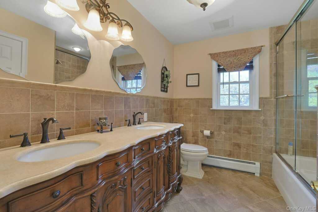 13 (formerly 19A) Deerfield Drive, New City, NY 10956 - Photo 23 of 41