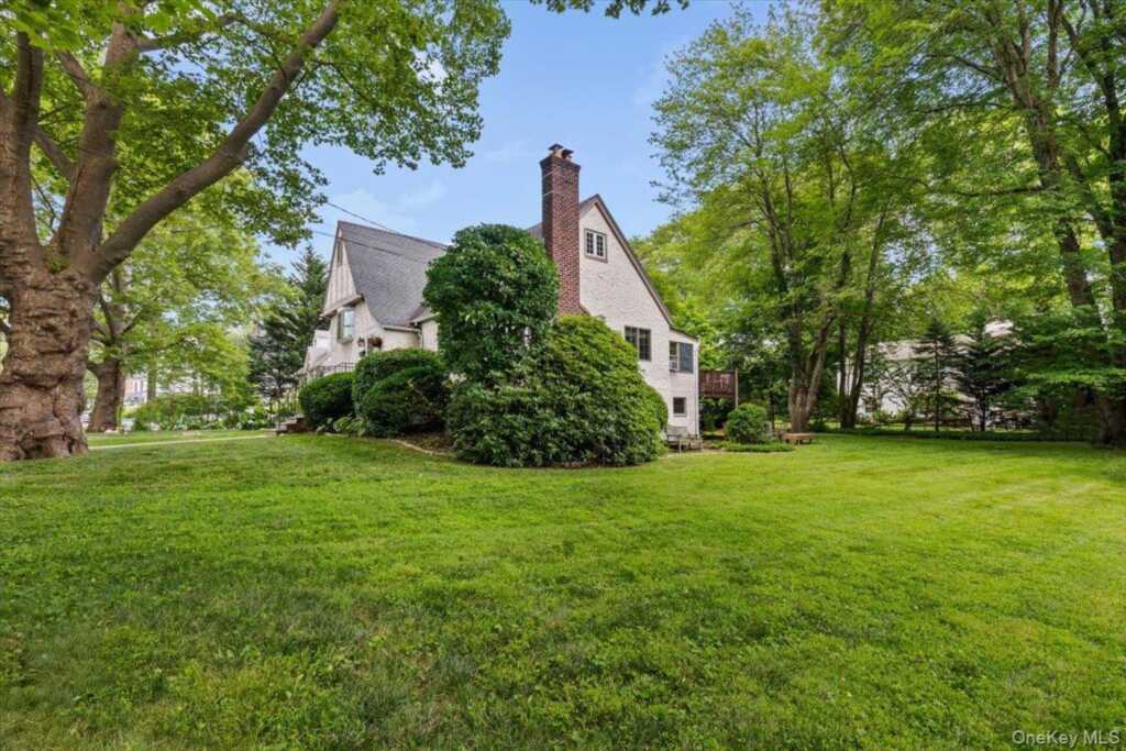 115 Coolidge Avenue, Rye, NY 10580 - Photo 20 of 27