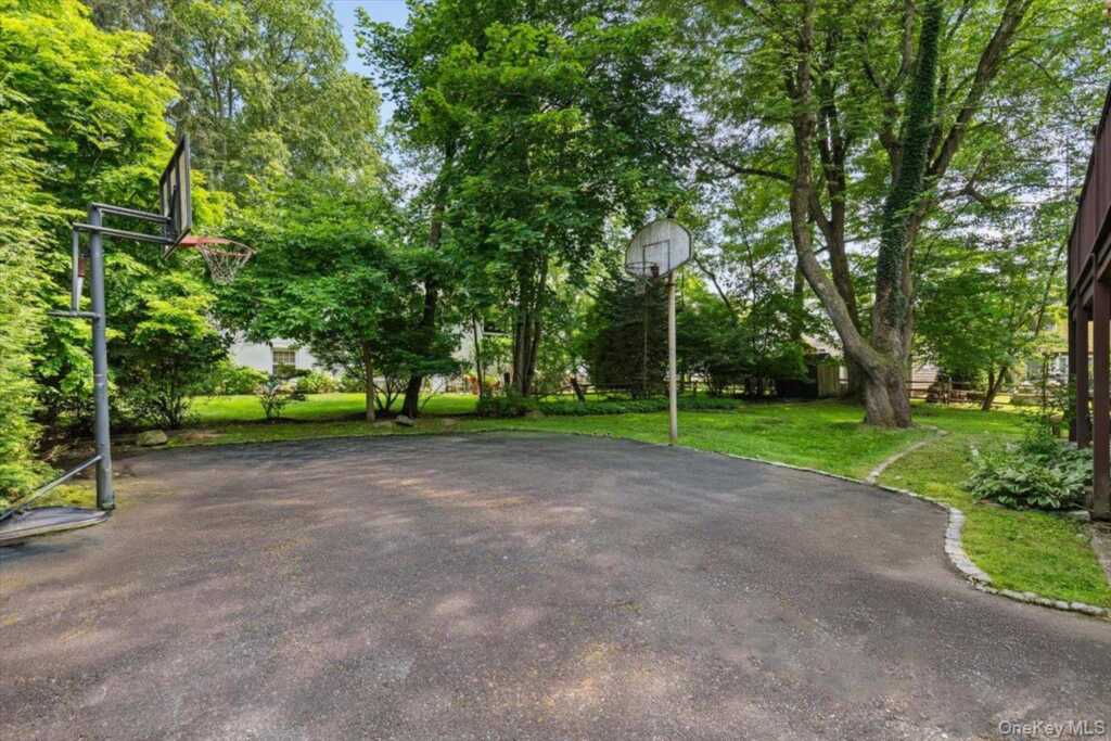 115 Coolidge Avenue, Rye, NY 10580 - Photo 22 of 27