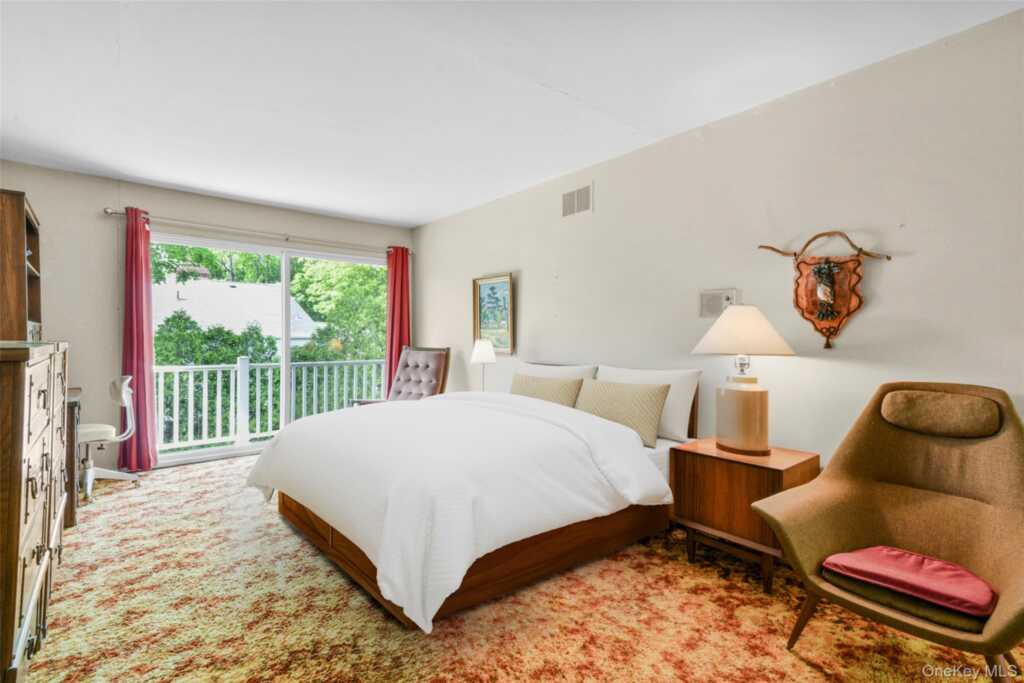 161 Morris Lane, New Rochelle, NY 10583 - Photo 18 of 29