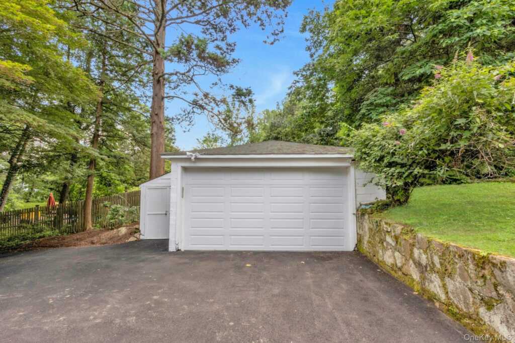 1002 Route 9W, Nyack, NY 10960 - Photo 22 of 28