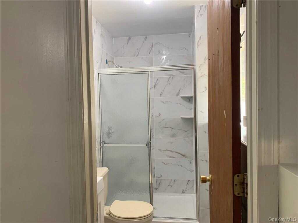 3 Rella Drive, New City, NY 10956 - Photo 4 of 19