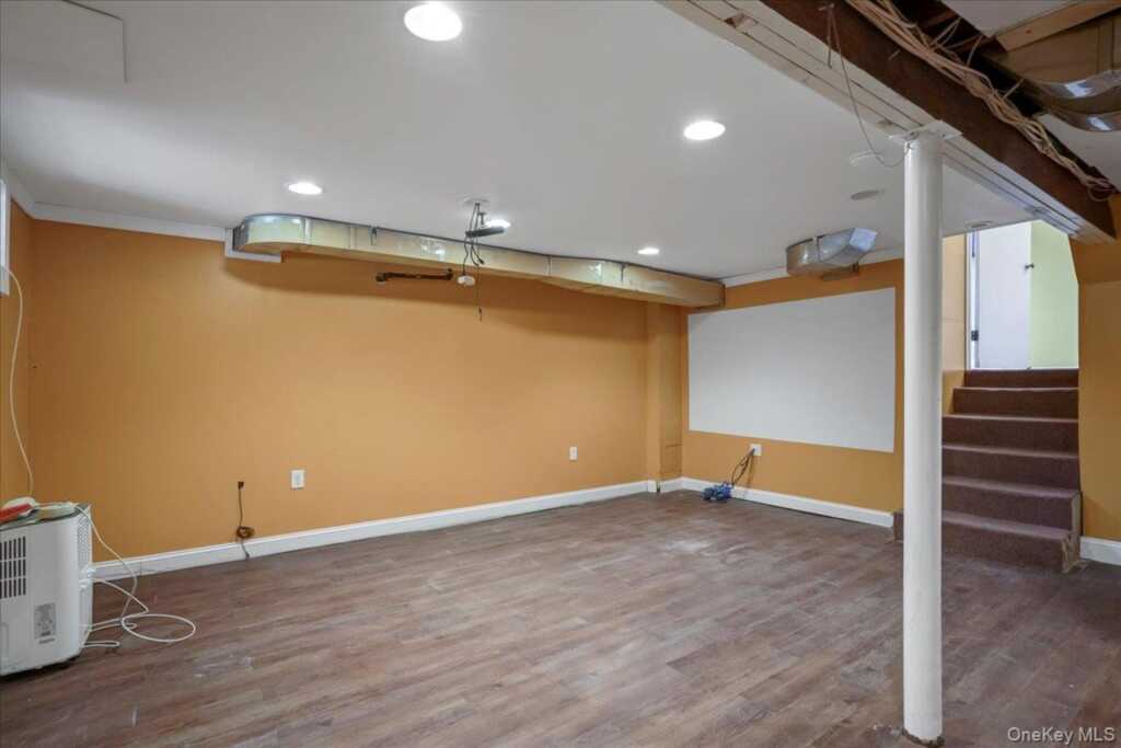 44 Maplewood Boulevard, Suffern, NY 10901 - Photo 14 of 17