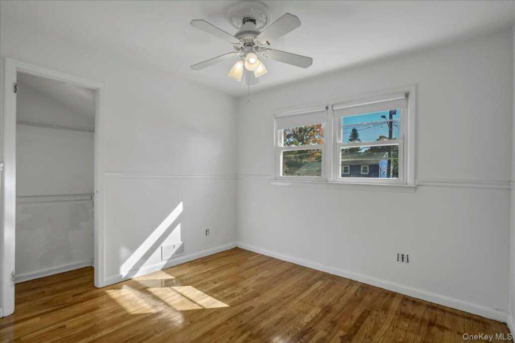 44 Maplewood Boulevard, Suffern, NY 10901 - Photo 7 of 17