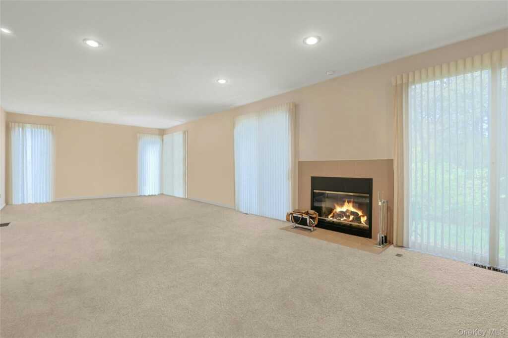 44 Westfield Road, White Plains, NY 10605 - Photo 14 of 40