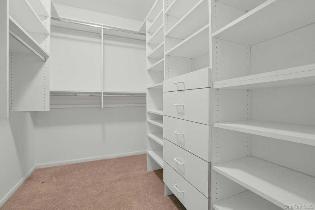 44 Westfield Road, White Plains, NY 10605 - Photo 21 of 40